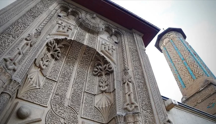 ince_minaret_madrasa