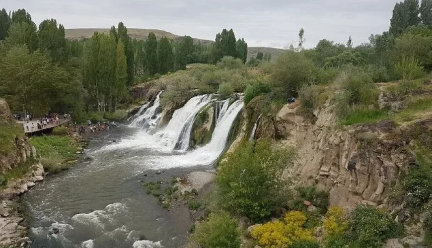 muradiye_waterfall