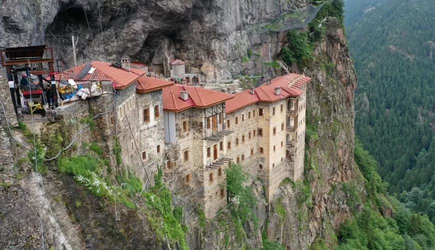 sumela_monastery